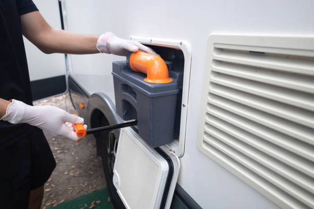 Best Portable restroom trailer rental  in Tempe, AZ